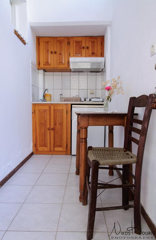 Drivas Apartments Platanias  Rom bilde