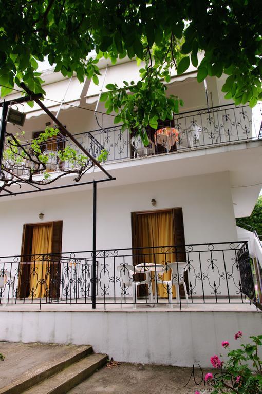 Drivas Apartments Platanias  Rom bilde