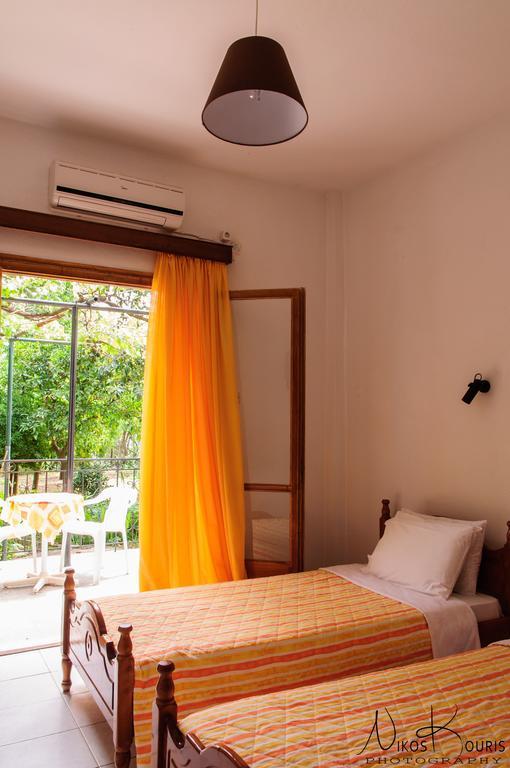 Drivas Apartments Platanias  Rom bilde
